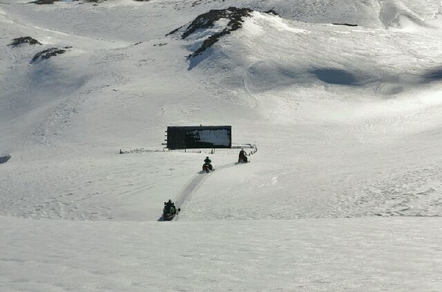 raid motoneige montenegro balkans 2528 metres12